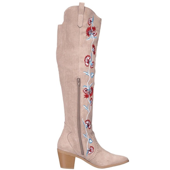 SOLD!! ✅>>CARLOS SANTANA Tan Knee-High Floral Boot - Picture 7 of 8